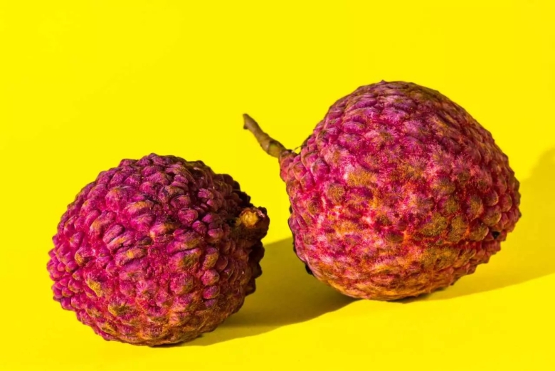 Тропический фрукт личи