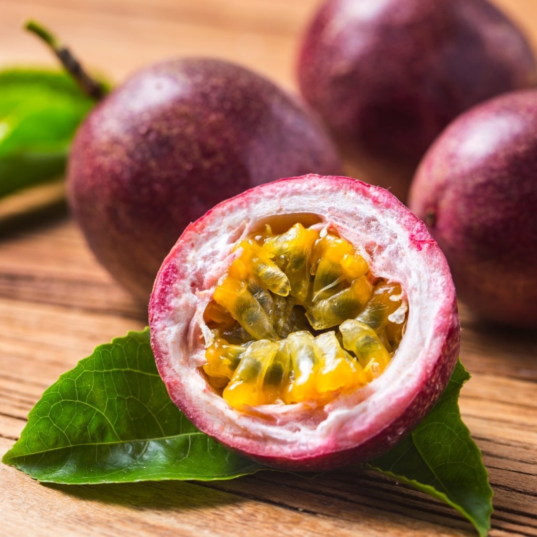 Passion Fruit White Black