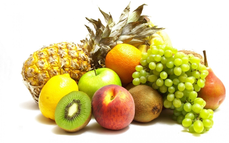 Ананас виноград киви