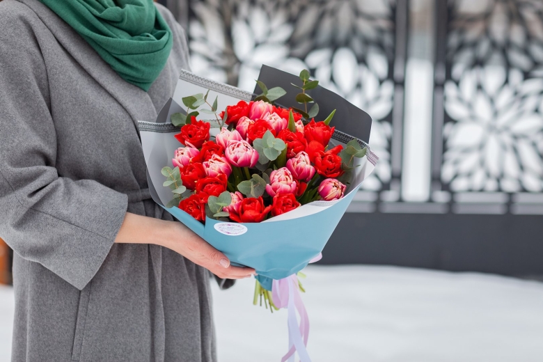 Букет с тюльпанами