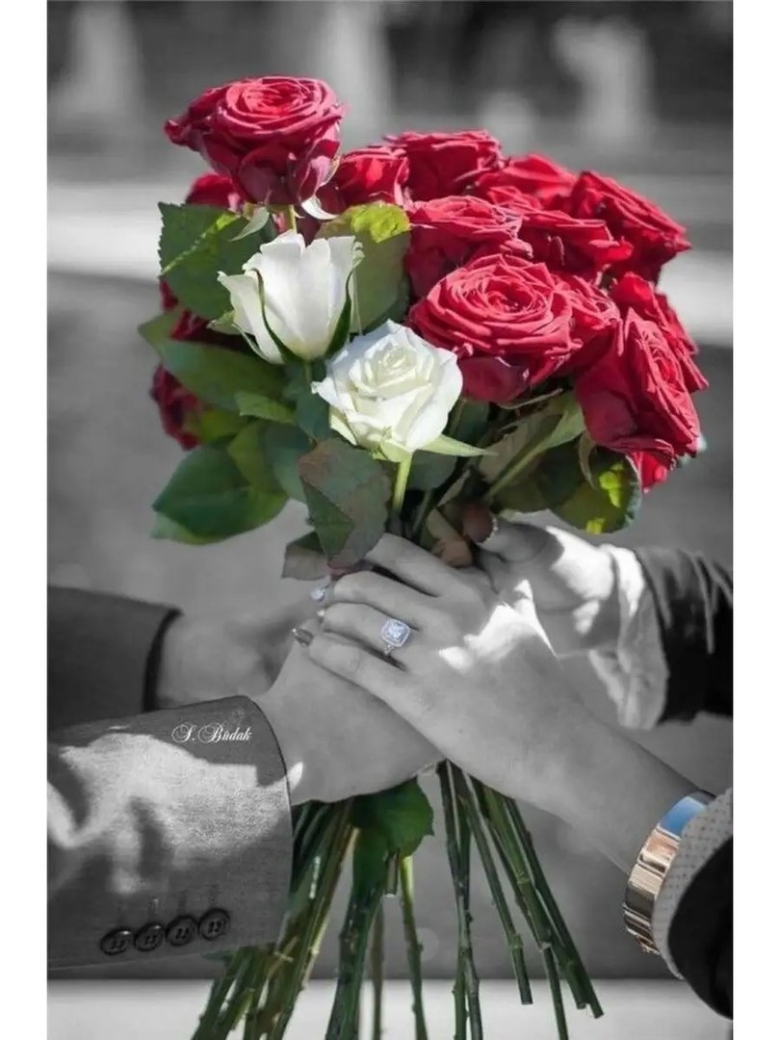 Красивый букет в руках