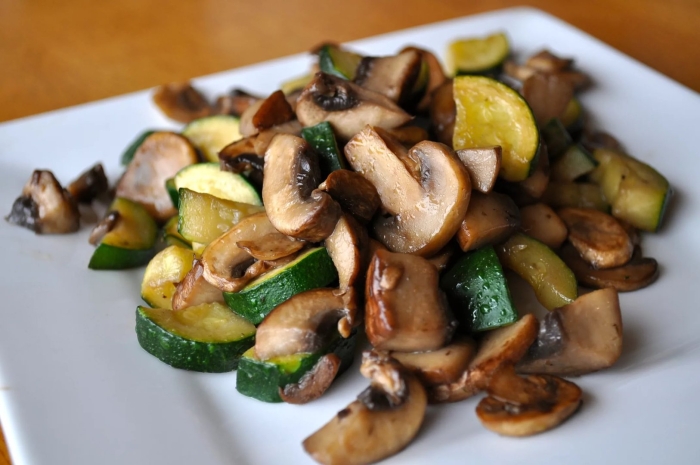 Цукини с грибами