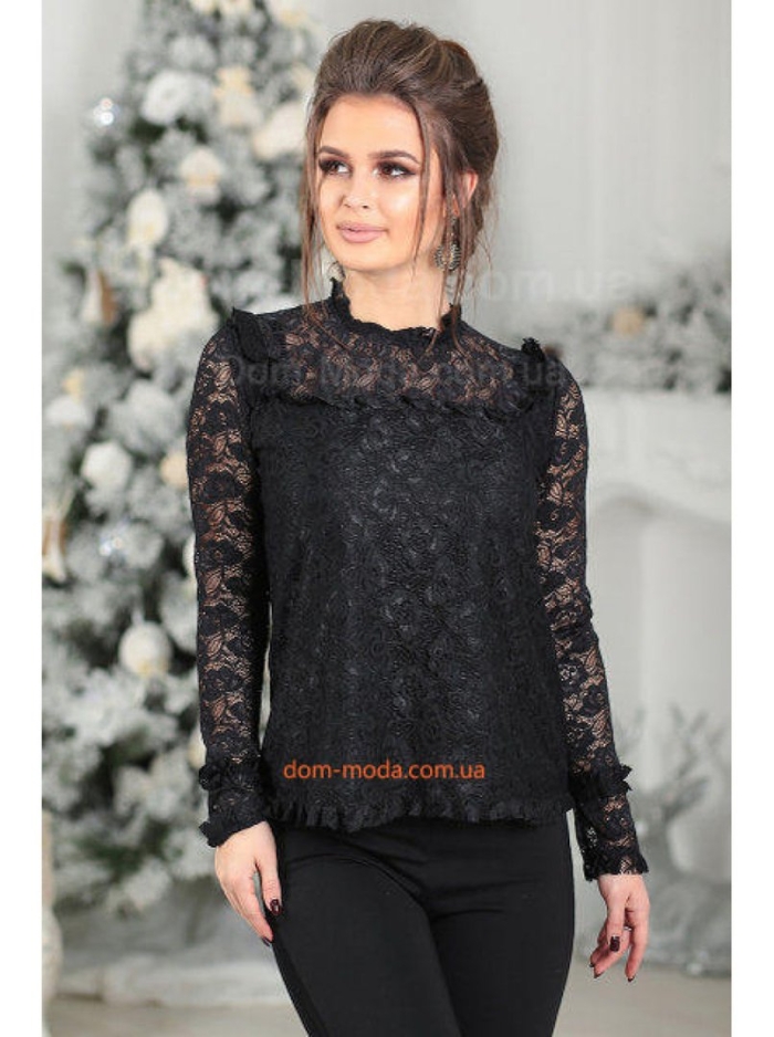 Блузка из гипюра