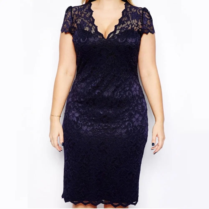 Нарядное платье для женщины