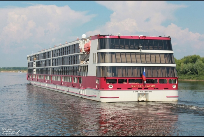 Мустай карим теплоход водоходъ