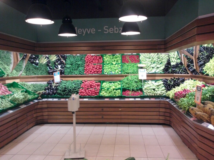 Витрина для фруктов и овощей