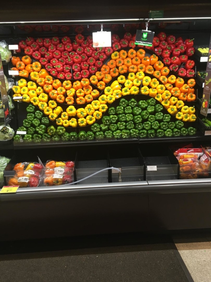 Витрина для овощей и фруктов