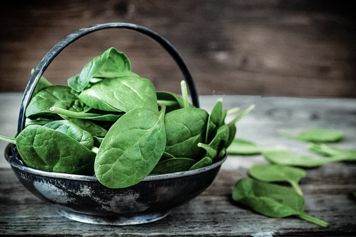 Шпинат свежий