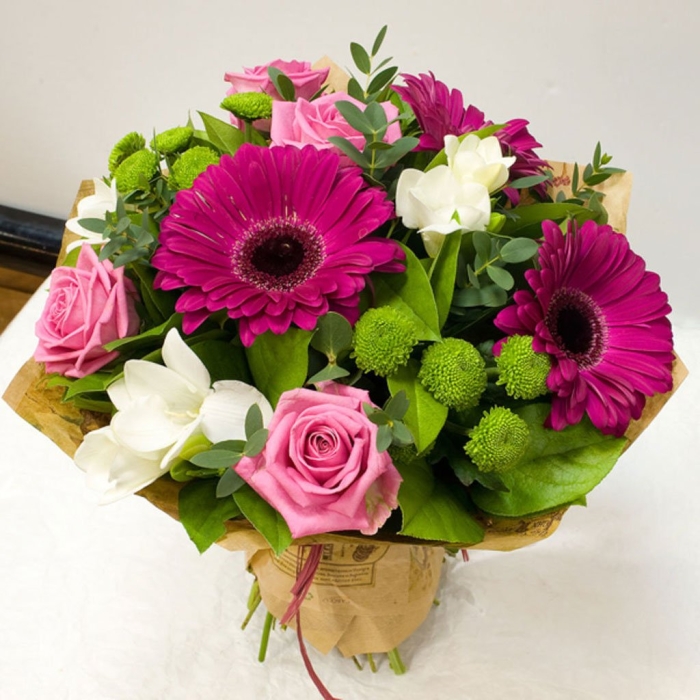 Букет гербер и роз