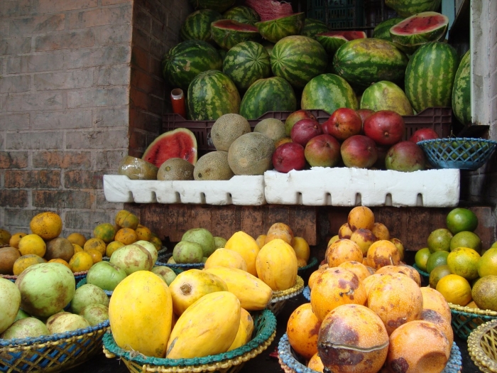 Южные фрукты