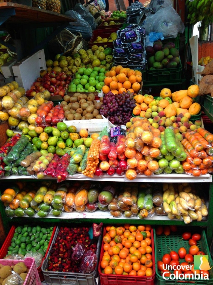 Прилавок с фруктами