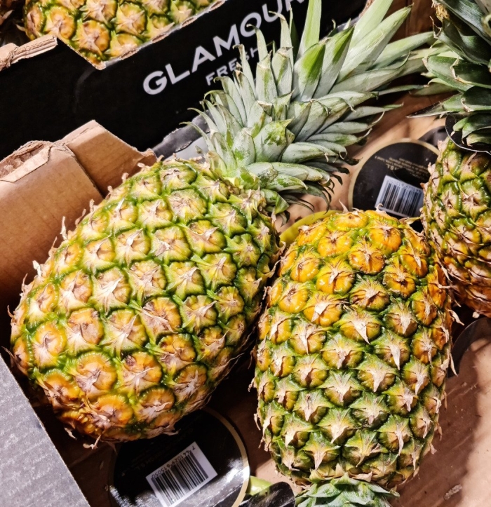 Спелый ананас