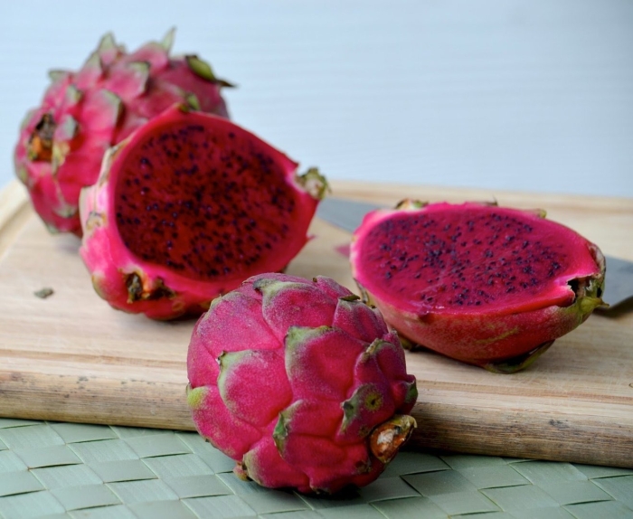 Красная питайя фрукт