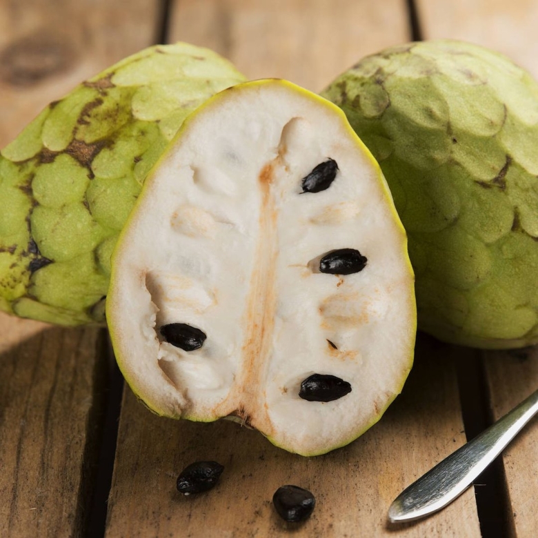 Сахарное яблоко черимойя