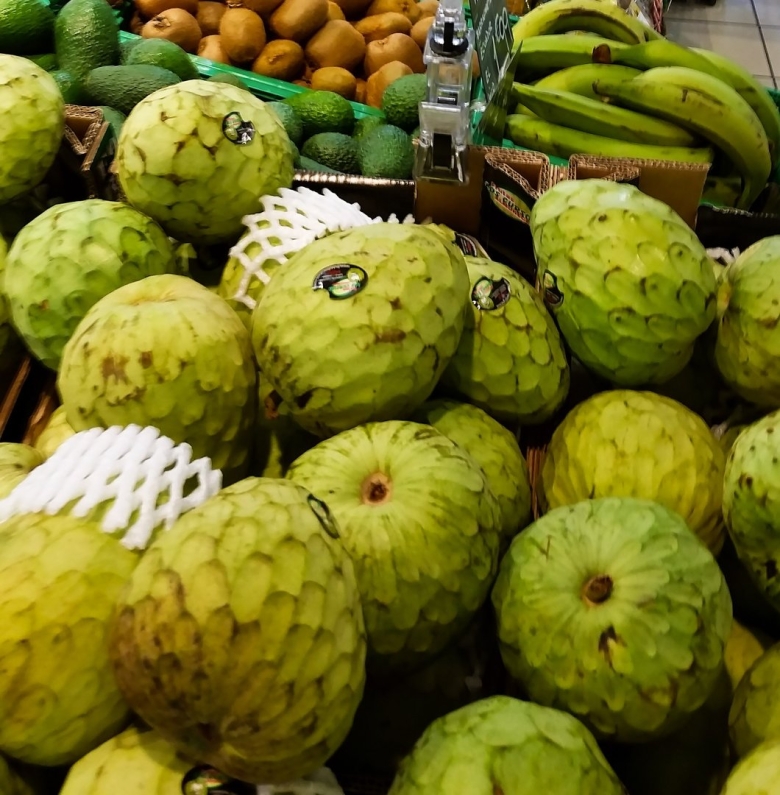 Рамбутан черимойя