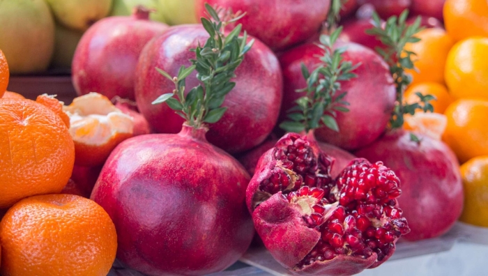 Фрукт гранат