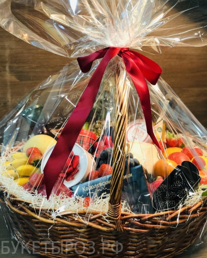 Корзина фруктов в подарок