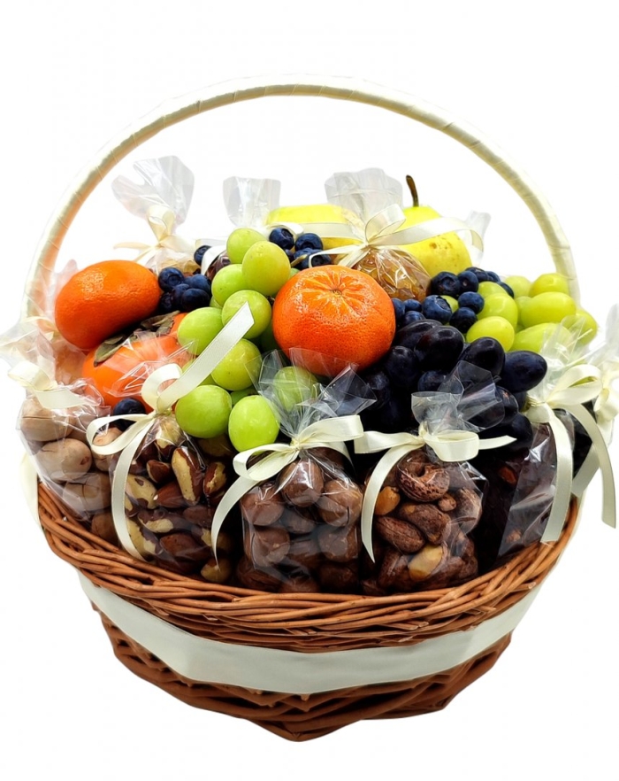 Корзина фруктов в подарок