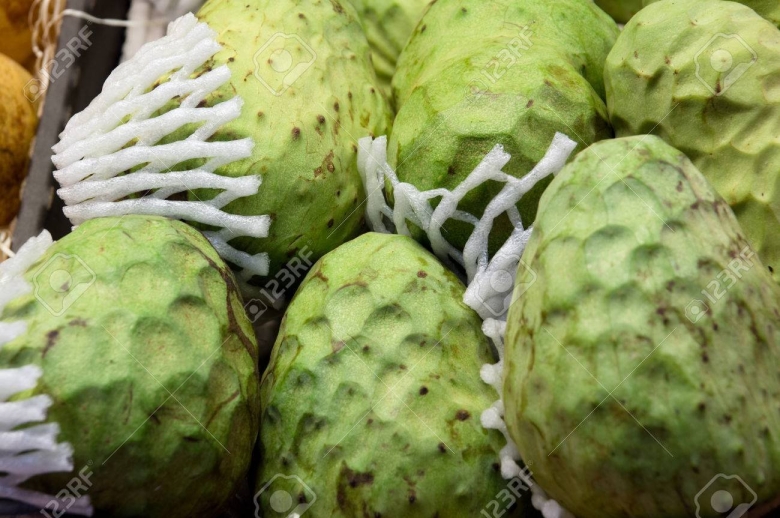 Плод черимойя