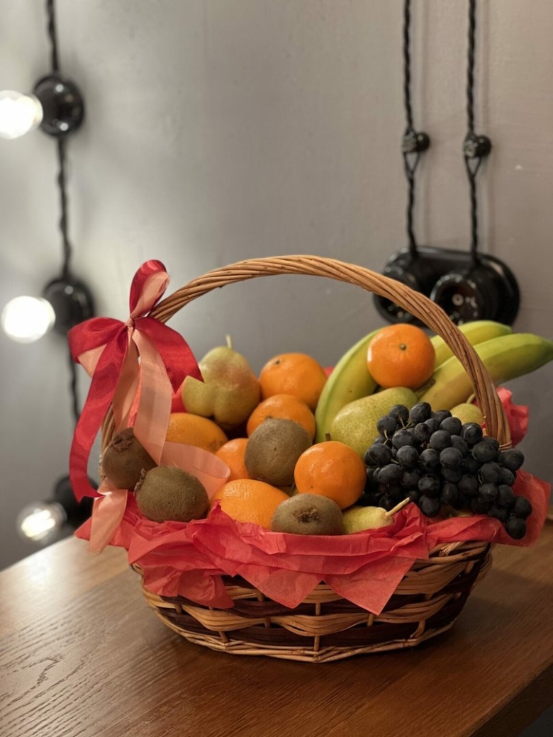 Корзина фруктов