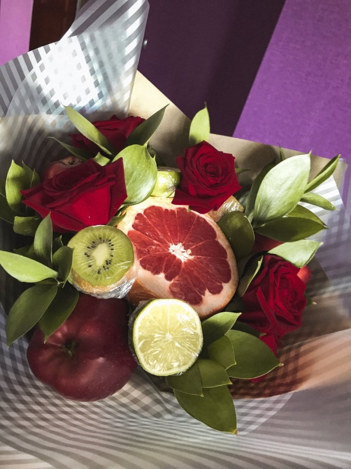 Букет с фруктами