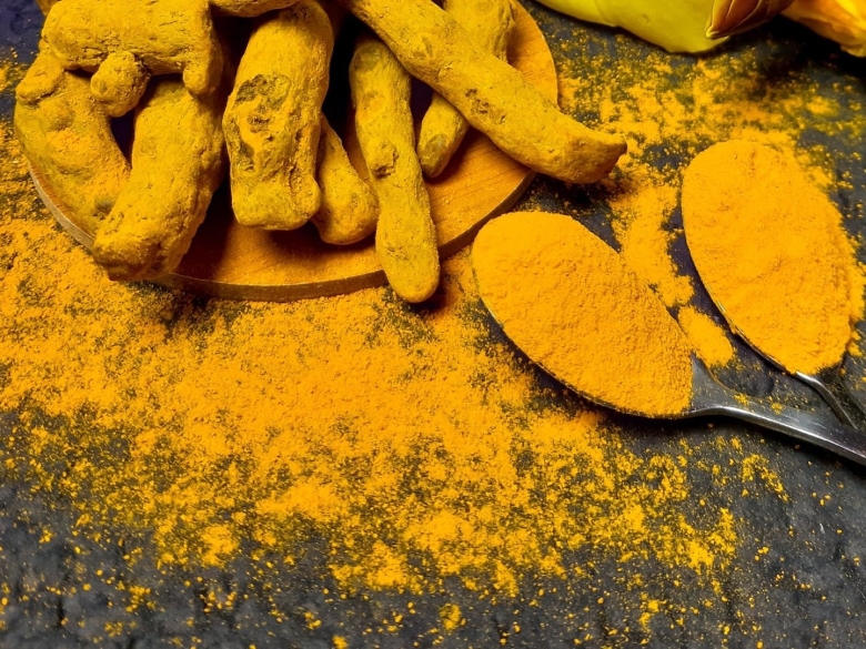 Корень куркумы
