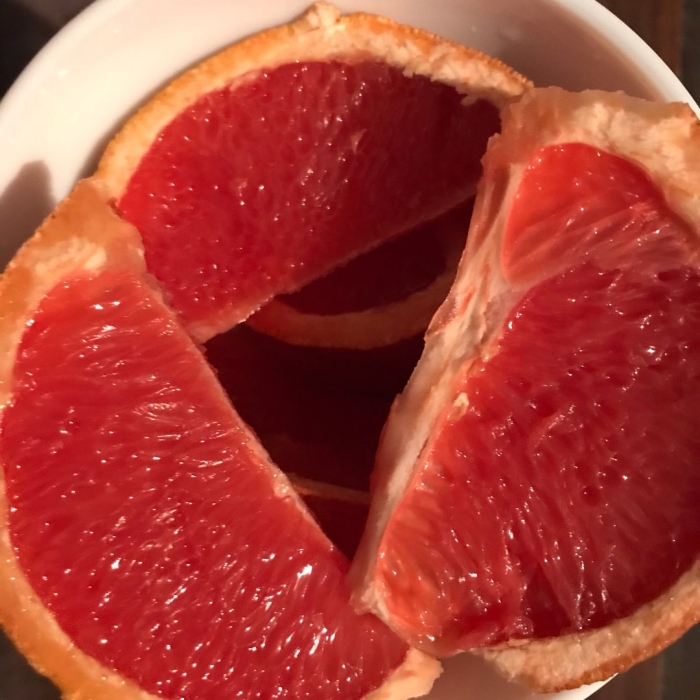 Сочный грейпфрут