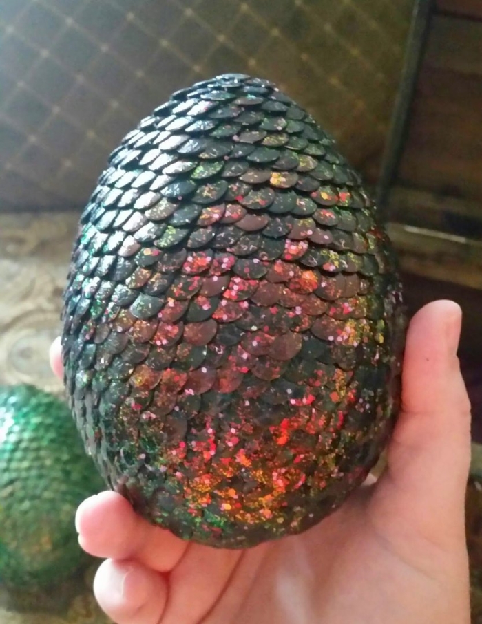 Драконьи яйца на пасху