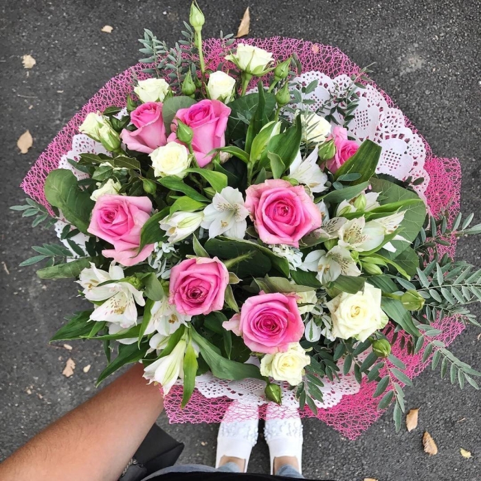 Альстромерии букет