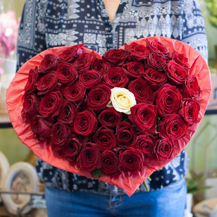 Букет из роз сердце