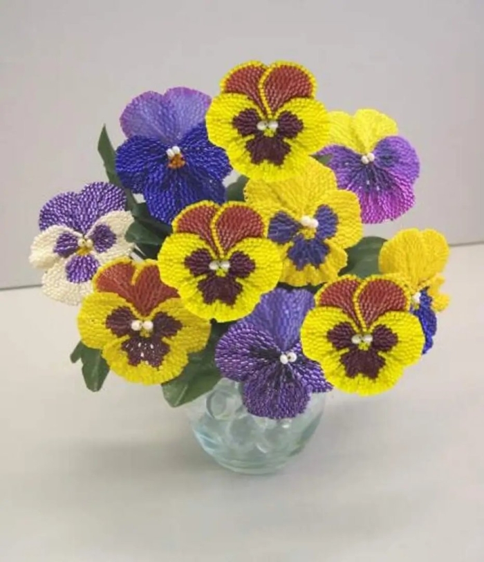 Бисер цветы анютины глазки