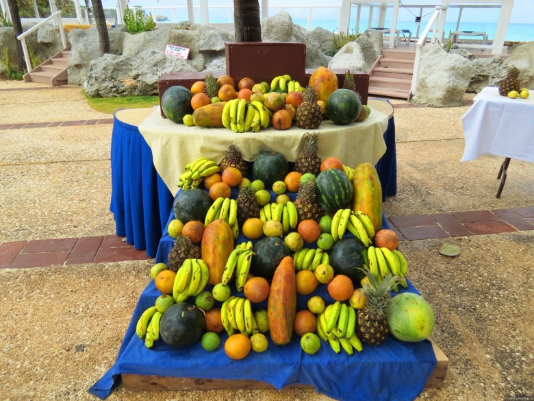 Фрукты на Кубе в мае