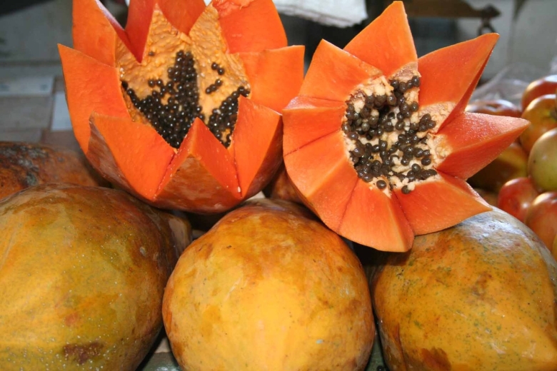 Тропические фрукты на Кубе