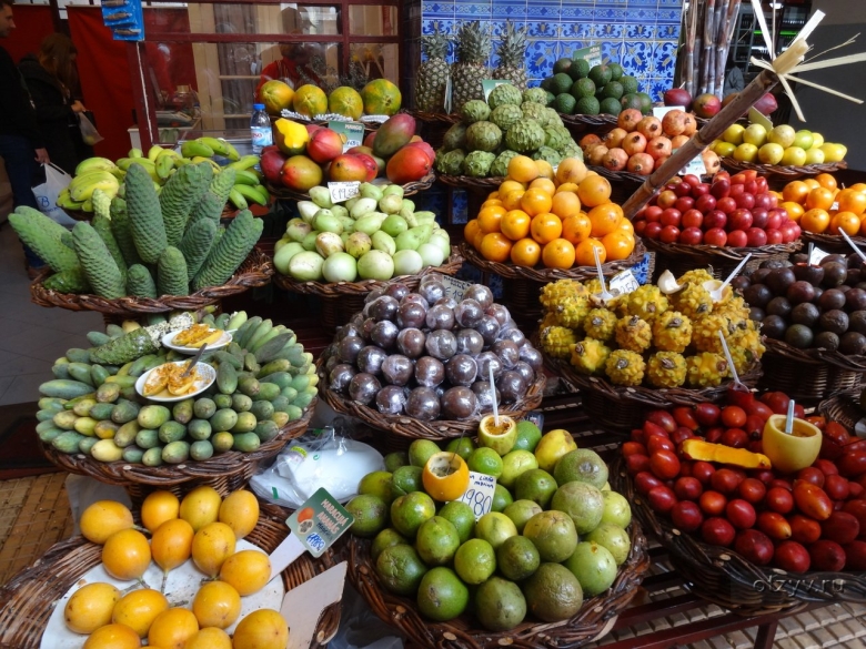 Бананас фрукт Мадейра