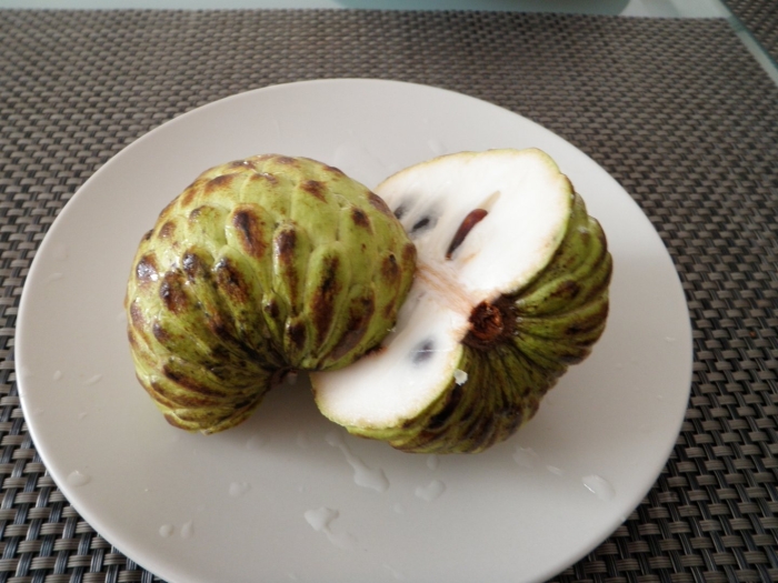 Странные фрукты