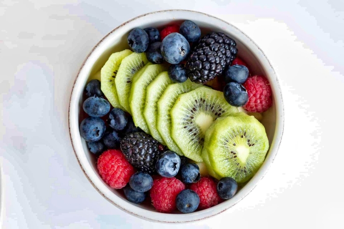 Тарелка с фруктами