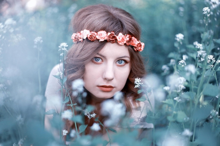 Фотосессия с венком на голове