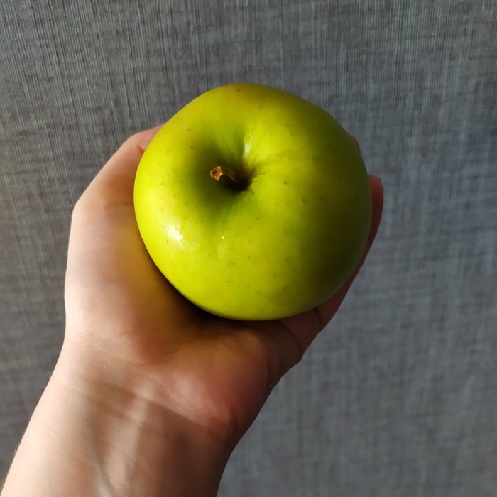 Перекус яблоко