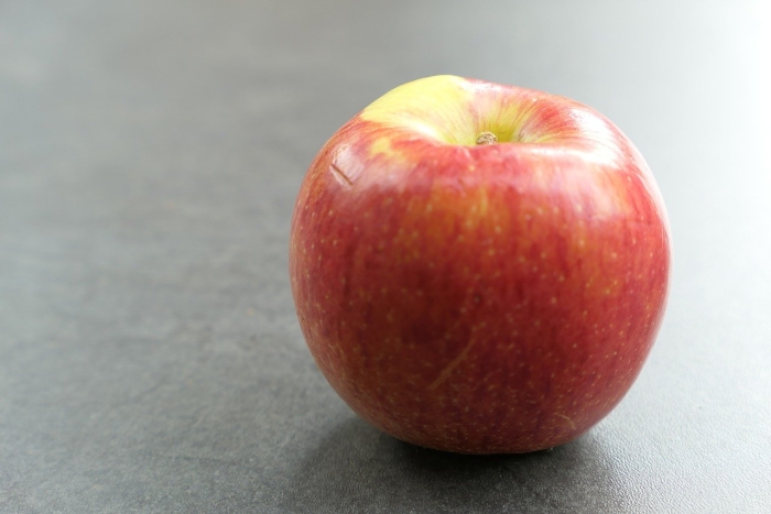 Цвет спелого яблока