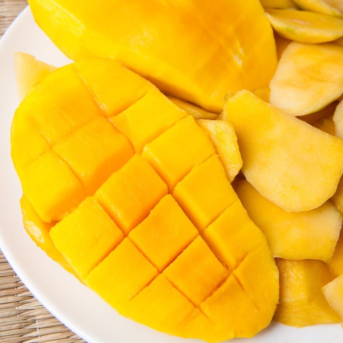 Манго желтое