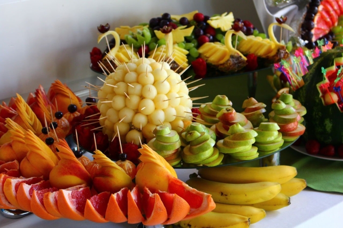 Фруктовая тарелка на фуршет