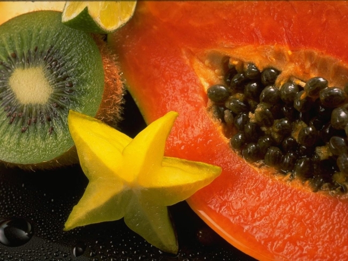 Манго папайя маракуйя