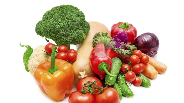 Овощи и фрукты на прозрачном фоне