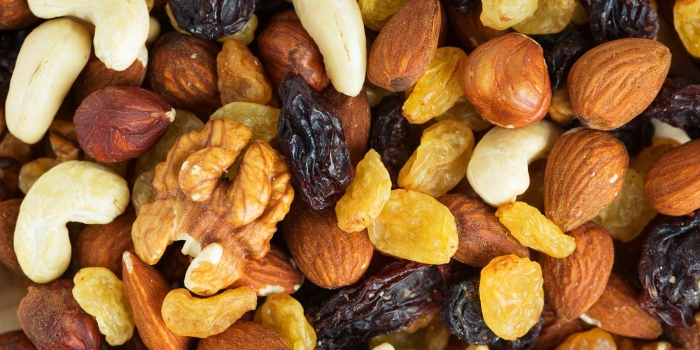 Смесь орехов сухофруктов