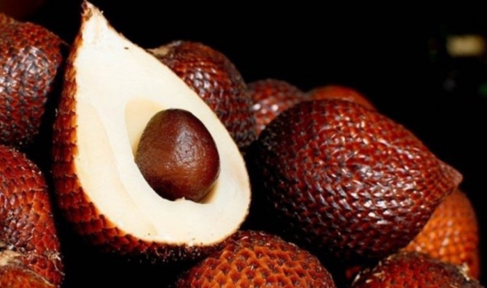 Салак тайланд фрукт