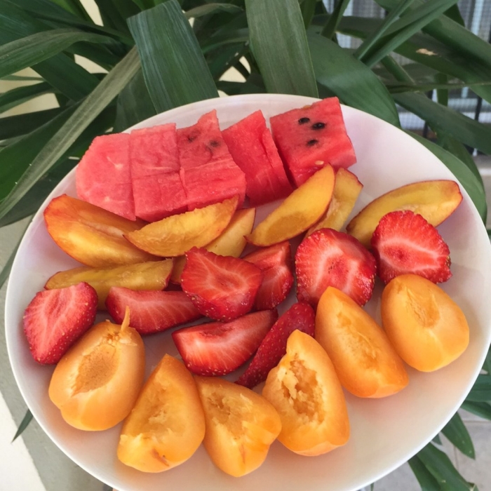 Манго клубника