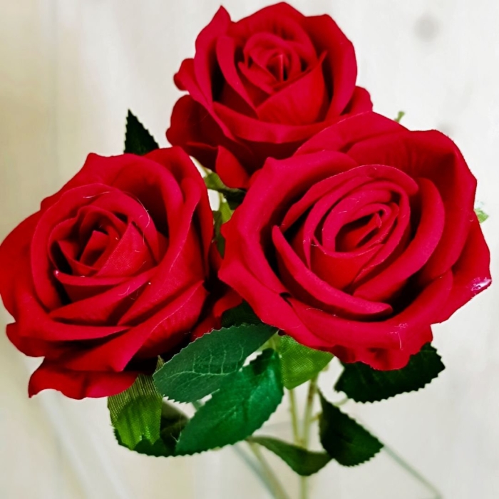 Роза искусственная