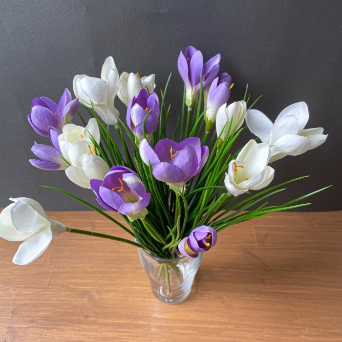Крокус букет