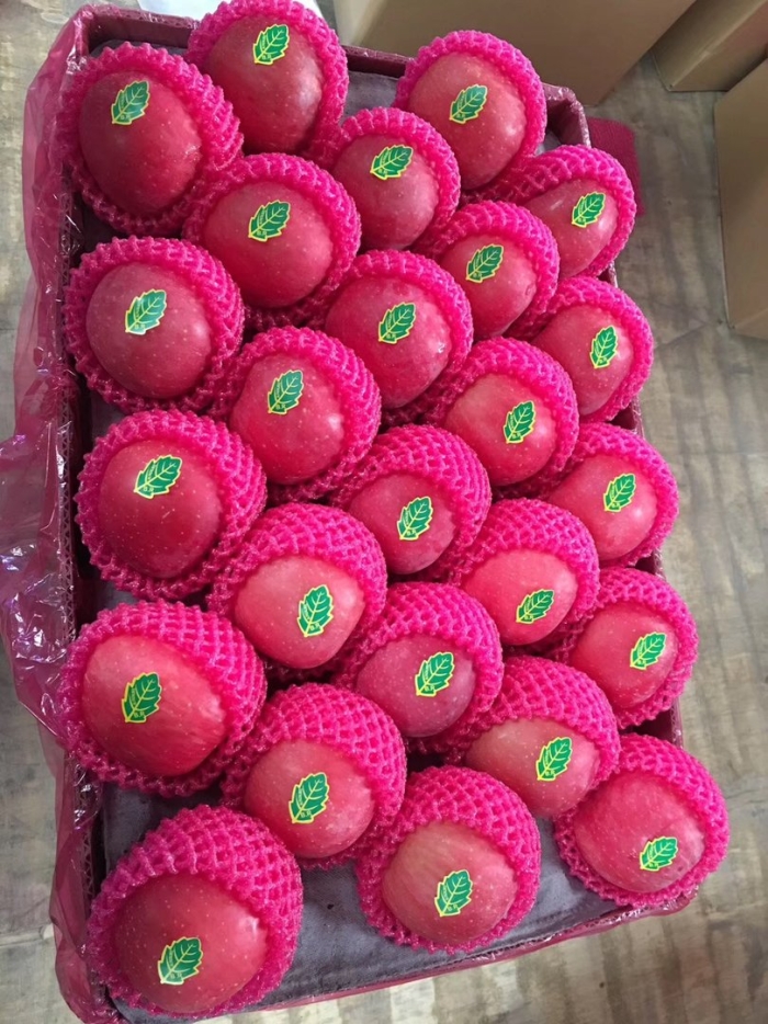 Китайские яблоки