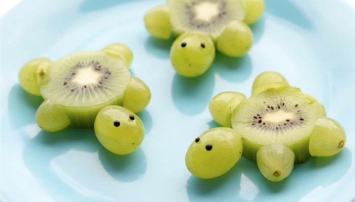 Фигурки из фруктов для детей